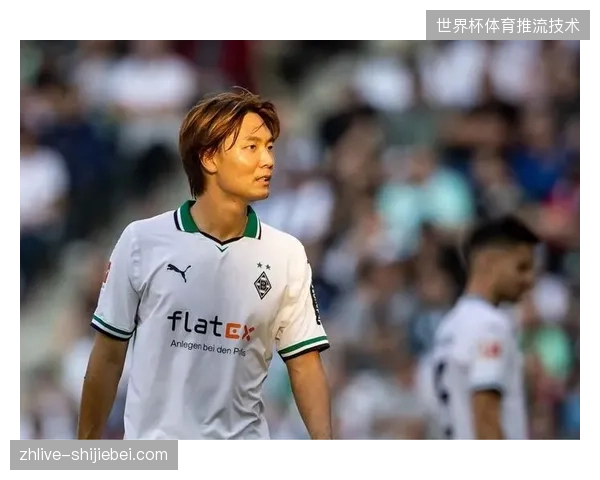 板仓滉凭借德甲稳健的防守数据，竞争日本队中后卫核心位置